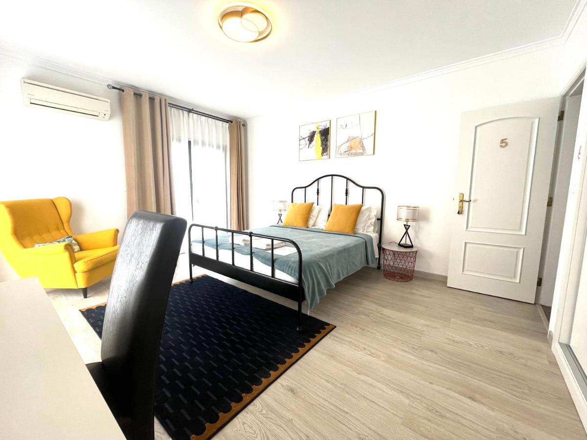 Hope House Parede Apartment Exterior photo