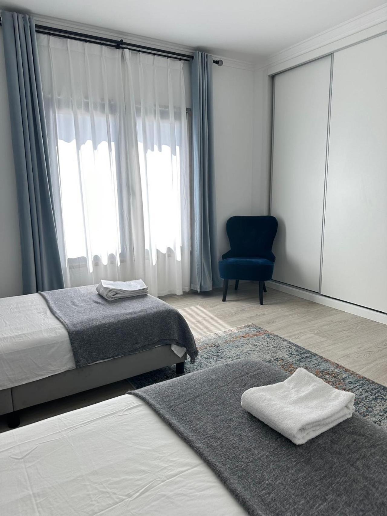 Hope House Parede Apartment Exterior photo